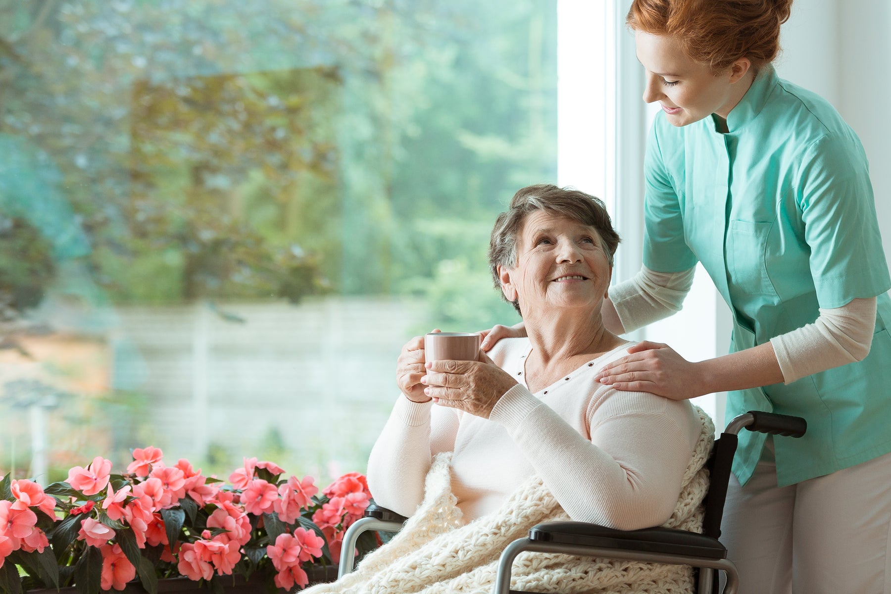 Grúas para ancianos y su impacto positivo en las personas mayores