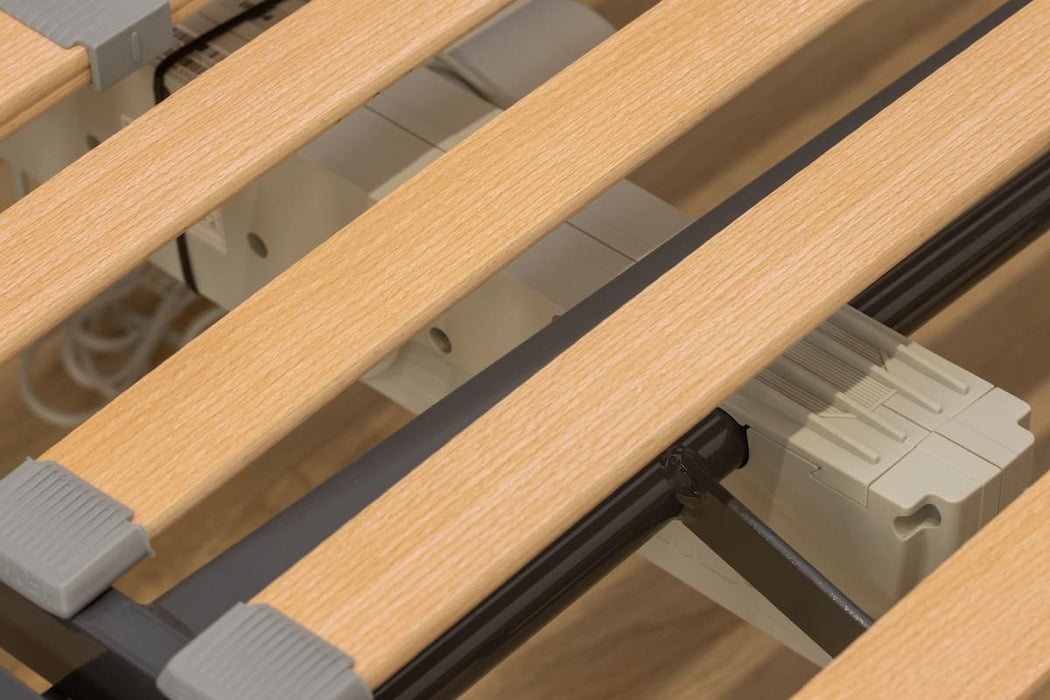 Cama articulada eléctrica de somier 105cm y colchón de poliuretano + cabecero + piecero + patas niveladoras + barandillas plegables