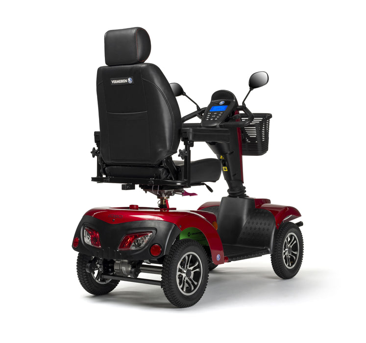 Scooter eléctrica con ruedas neumáticas y suspensión baja de gran agarre