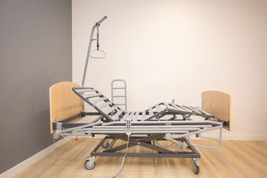 Cama articulada plus eléctrica de somier 90cm + cabecero + piecero + carro elevador + barandillas plegables