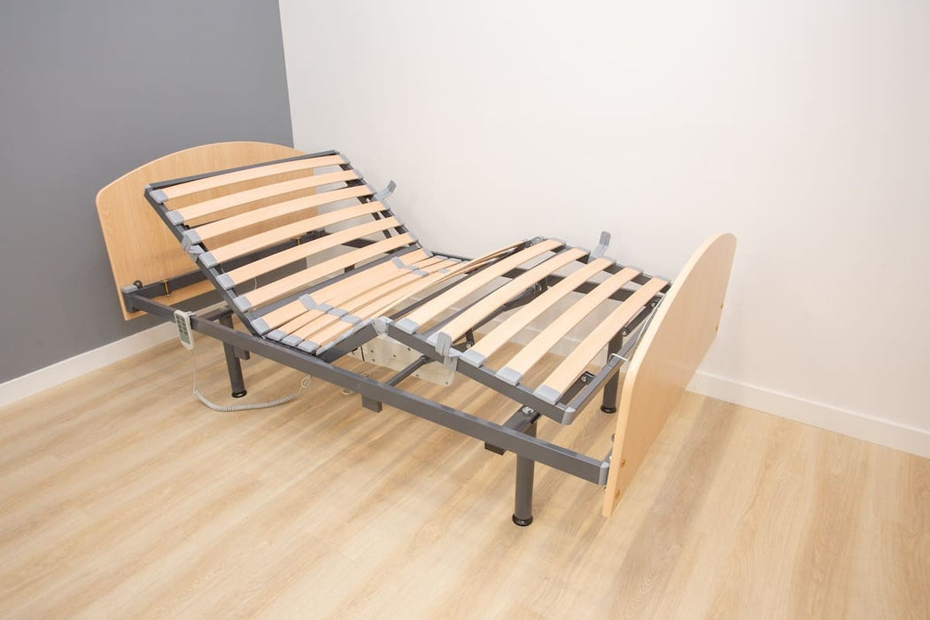 Cama articulada eléctrica de somier 105cm y colchón viscoelástico + cabecero + piecero + patas niveladoras + barandillas plegables
