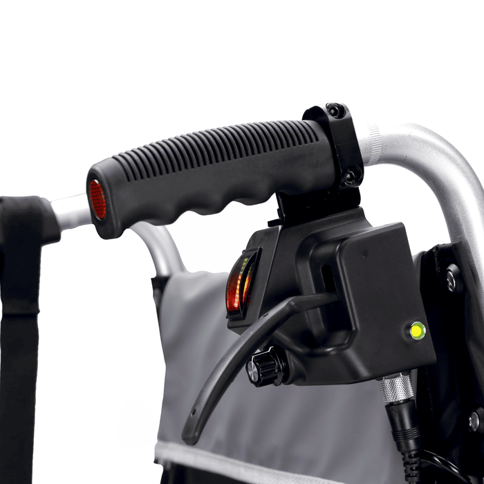 Motor potente de hasta 300W para instalar en sillas de ruedas manuales