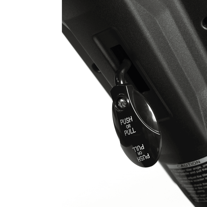 Scooter eléctrico de 4 ruedas deportivas, conexión USB y reposa cabezas