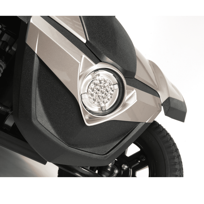 Scooter eléctrico de 4 ruedas deportivas, conexión USB y reposa cabezas