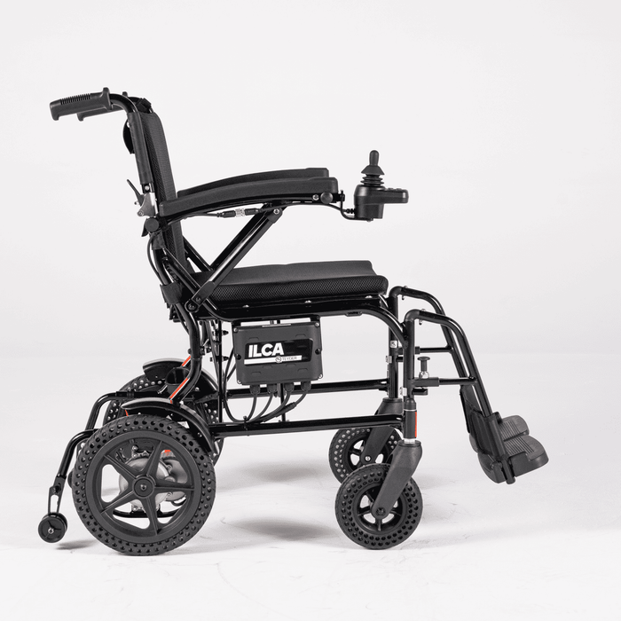 Silla Ilca eléctrica plegable ultra ligera perfecta para movilidad interior por tener un ancho de 55cm