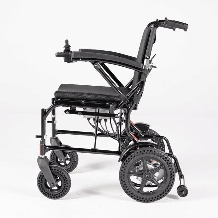 Silla Ilca eléctrica plegable ultra ligera perfecta para movilidad interior por tener un ancho de 55cm