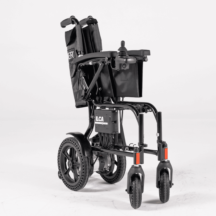 Silla Ilca eléctrica plegable ultra ligera perfecta para movilidad interior por tener un ancho de 55cm