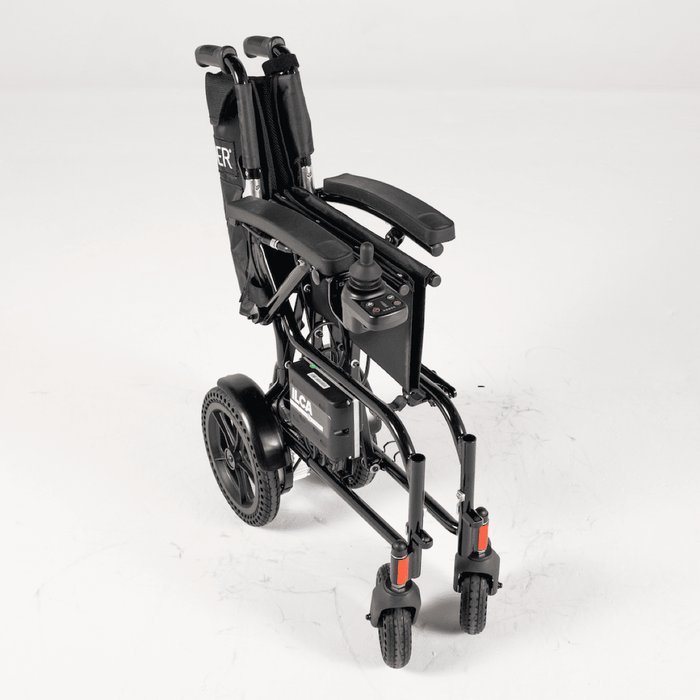 Silla Ilca eléctrica plegable ultra ligera perfecta para movilidad interior por tener un ancho de 55cm