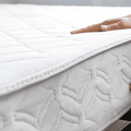 Retirada de cama antigua