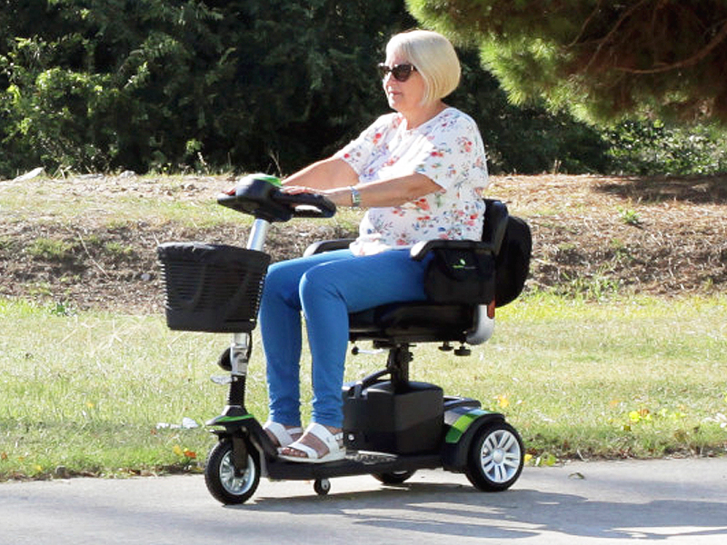 Scooter de 3 ruedas desmontable