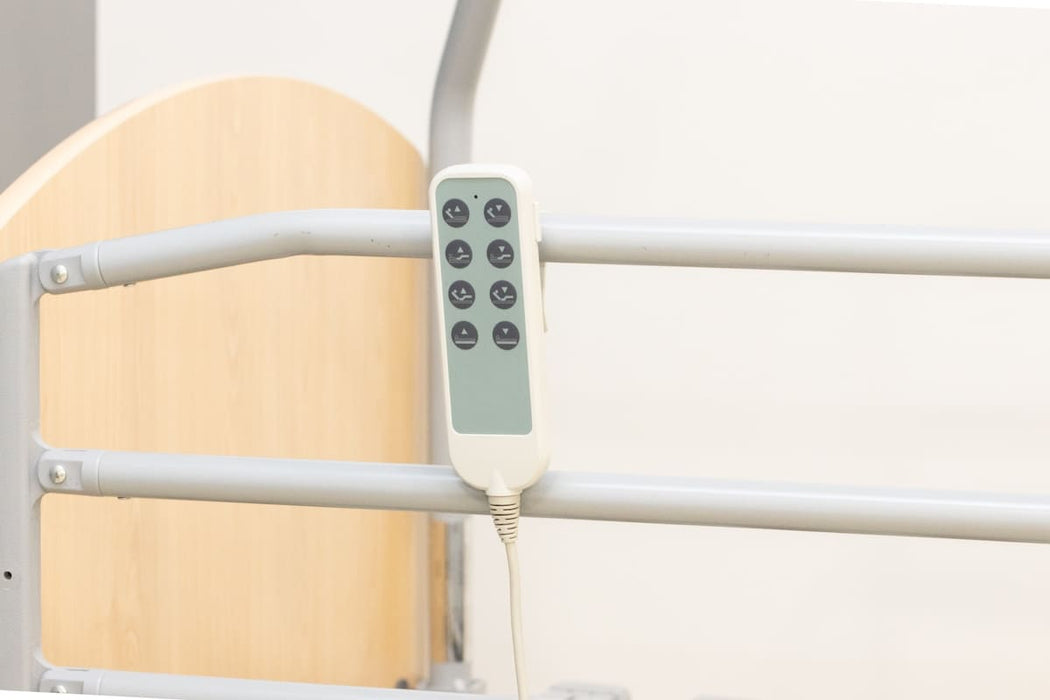 Cama articulada eléctrica de somier 90cm + colchón viscoelástico + cabecero + piecero + carro elevador + barandillas plegables