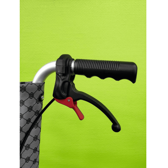 Silla de transferencia Air plegable con freno de acompañante para entornos abiertos