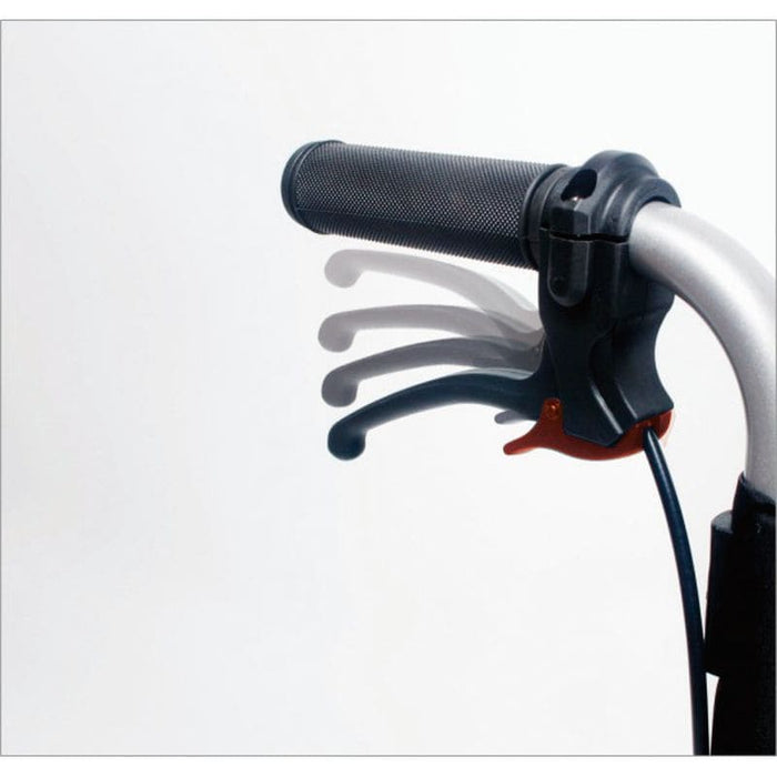 Silla de ruedas ultraligera con asiento especial anti deslizamientos y corrector de posturas