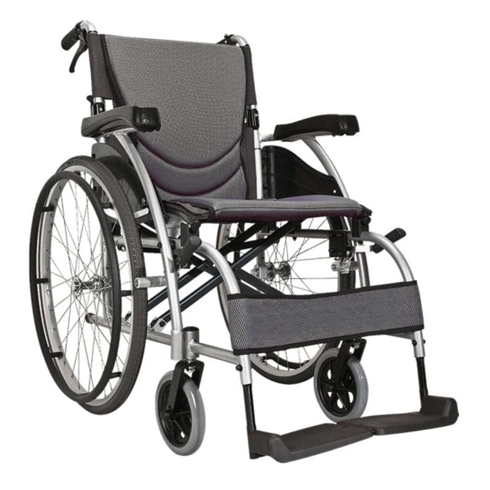 Silla de ruedas ultraligera con asiento especial anti deslizamientos y corrector de posturas