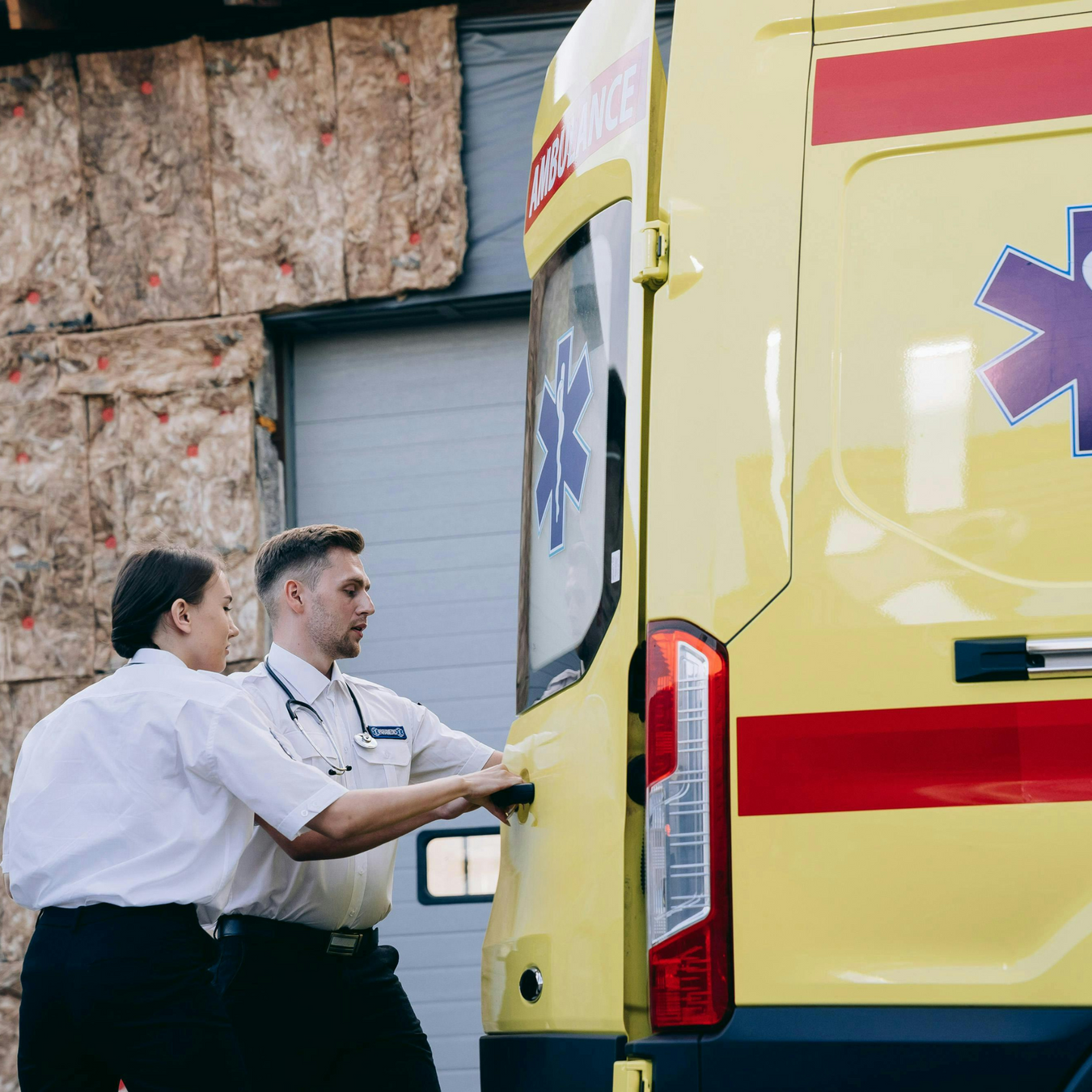 Servicio de Ambulancia Privada en España - Atención 24/7